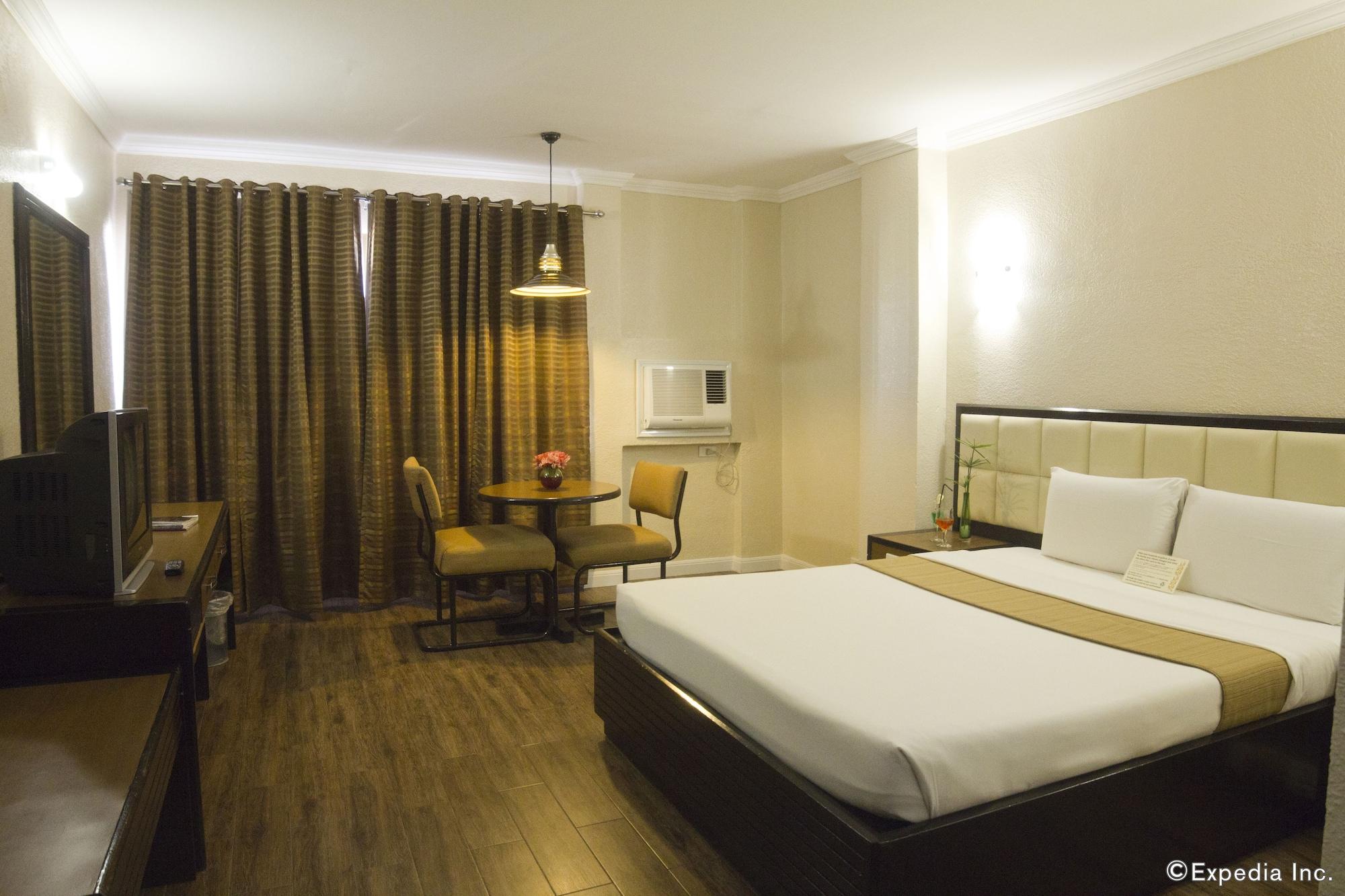 Rothman Hotel Manila Bagian luar foto
